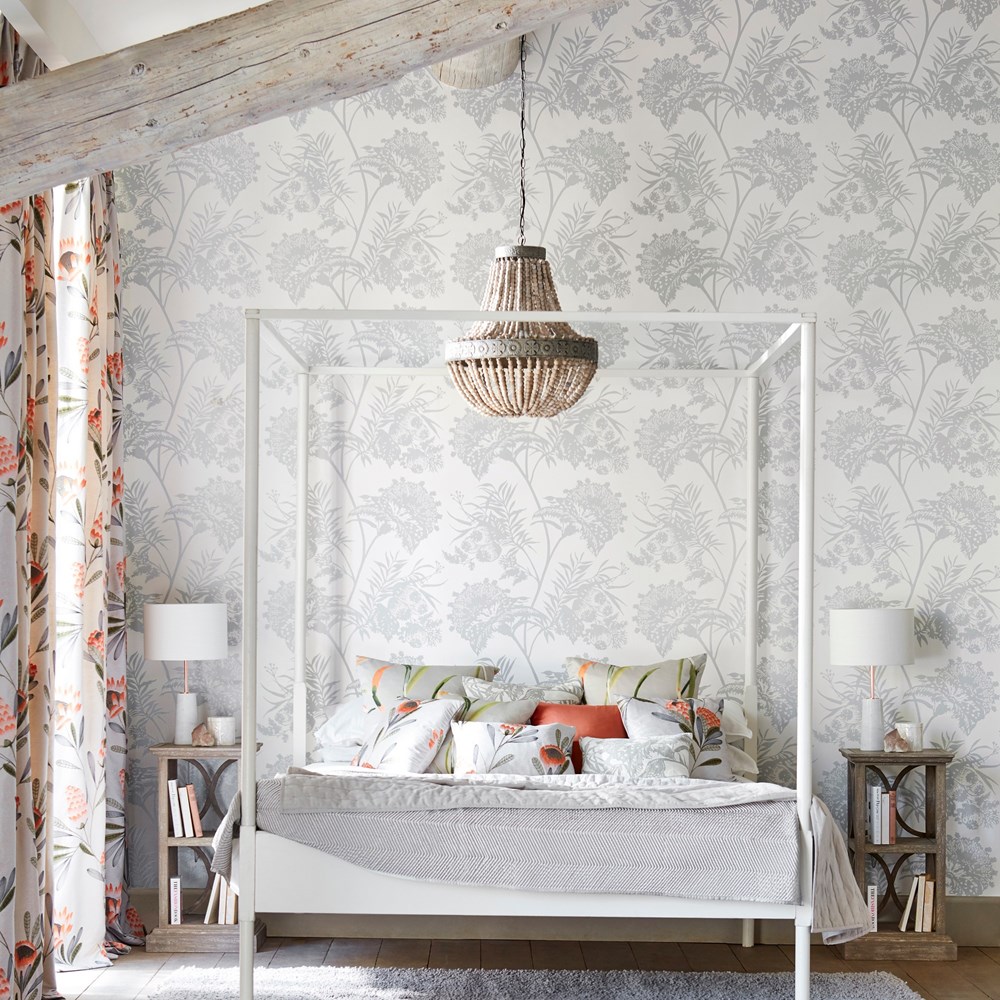 Bavero Shimmer Wallpaper 111778 by Harlequin in Silver Grey